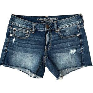 American Eagle Womens Size 6 Super Stretch Distressed Blue Jean Shorts